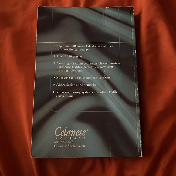 Complete textile glossary - Picture 2 of 2